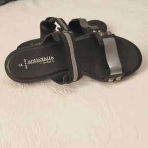 Aquatalia by Marvin K sandals. Size 8.5.
